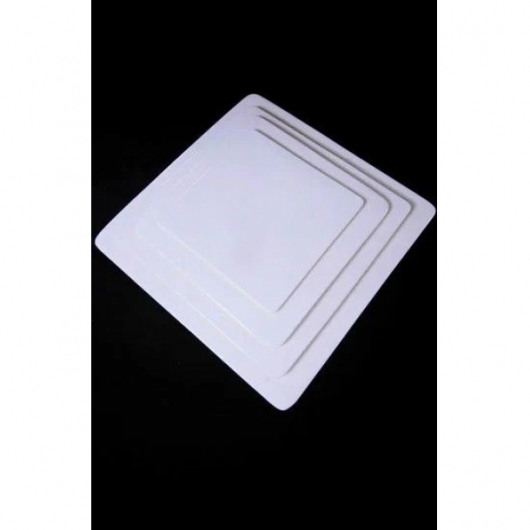 Тарелка квадратная 10 в аренду