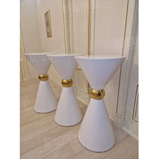 Фуршетный стол Smooth White в аренду